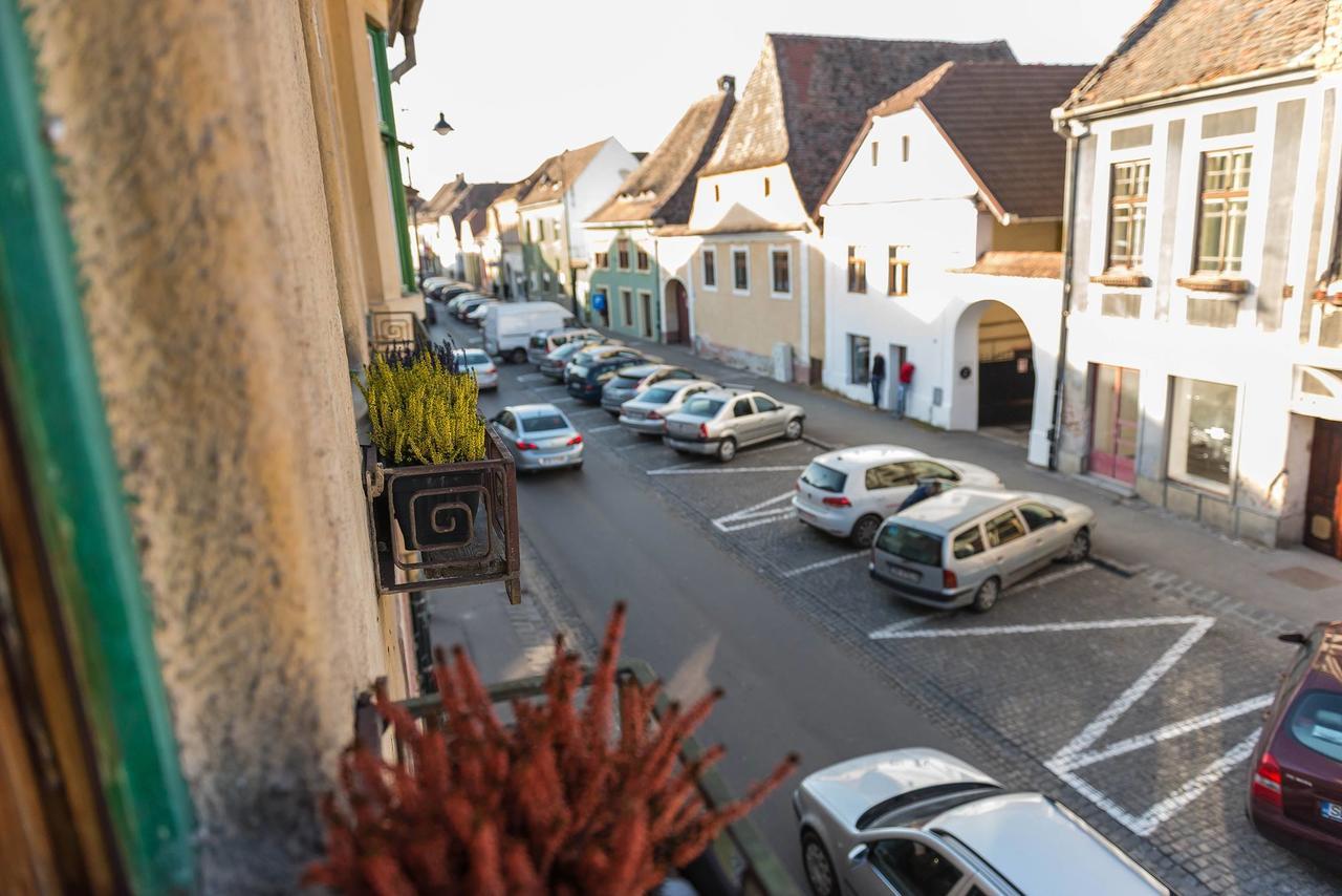 Family Residence Sibiu Exterior foto